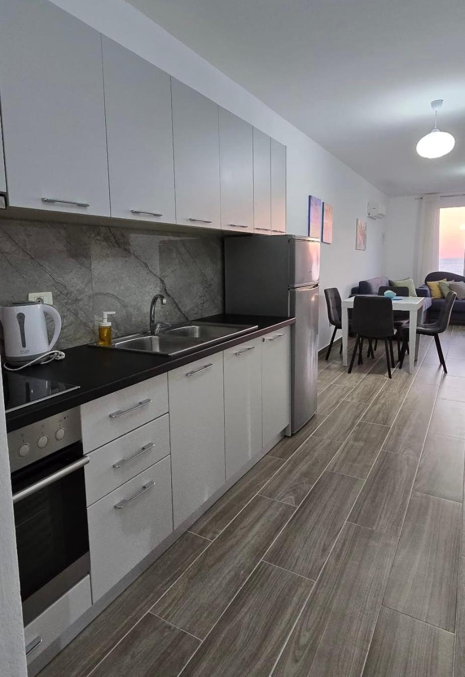 Sunny Bay Apartments Sarandë Exterior foto